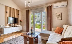 Milas Apartment